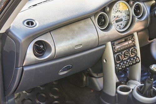 NO RESERVE - 2003 Mini Cooper S (R53) Te koop (foto 75 van 169)