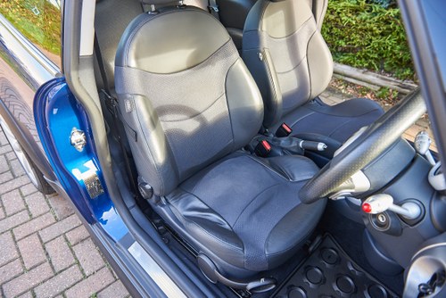 NO RESERVE - 2003 Mini Cooper S (R53) Te koop (foto 48 van 169)