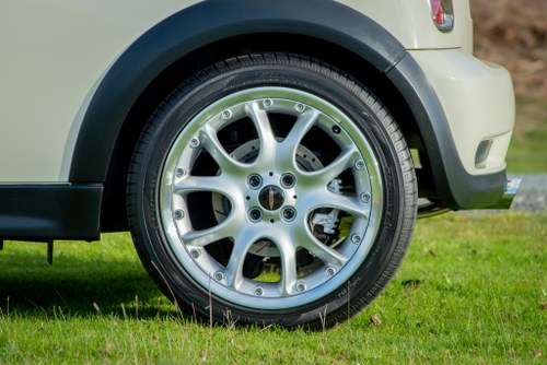 2005 Mini Cooper S JCW (John Cooper Works) zum Verkauf (Bild 10 von 110)