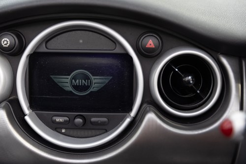 NO RESERVE - 2006 Mini Cooper S In vendita (immagine 48 di 160)