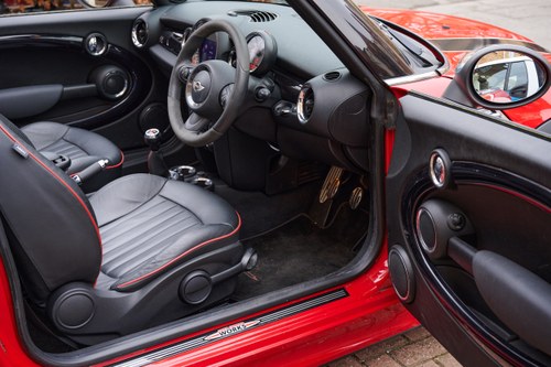 2010 MINI John Cooper Works Cabriolet For Sale (picture 22 of 94)