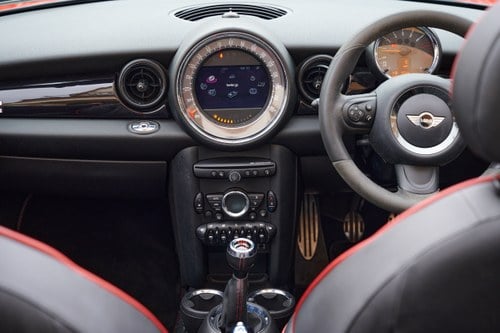 2010 MINI John Cooper Works Cabriolet For Sale (picture 32 of 94)