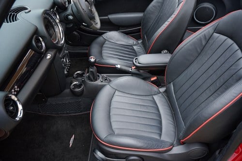 2010 MINI John Cooper Works Cabriolet For Sale (picture 36 of 94)