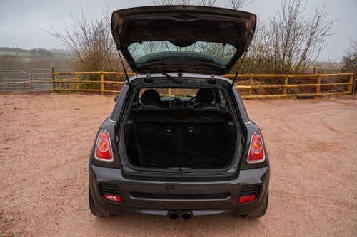 2011 Mini John Cooper Works For Sale (picture 43 of 84)