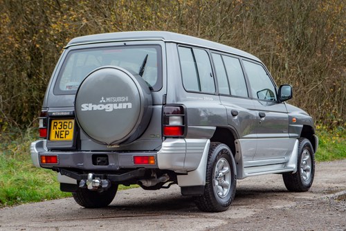 1998 Mitsubishi Shogun GLS LWB 7-Seater For Sale (picture 7 of 108)