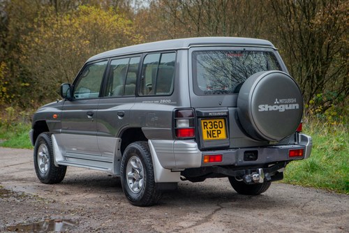 1998 Mitsubishi Shogun GLS LWB 7-Seater For Sale (picture 4 of 108)