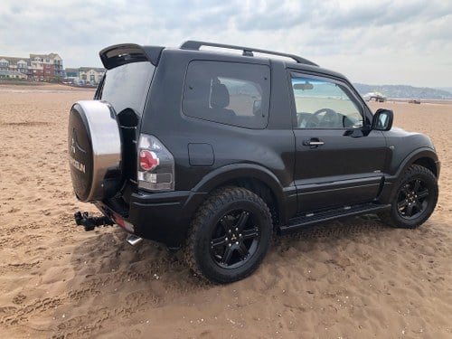 2006 V60 Mitsubishi Shogun Warrior Te koop (foto 30 van 89)