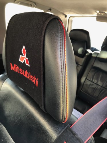 2006 V60 Mitsubishi Shogun Warrior Te koop (foto 61 van 89)