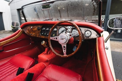 1991 Morgan Plus 8 For Sale (picture 37 of 112)