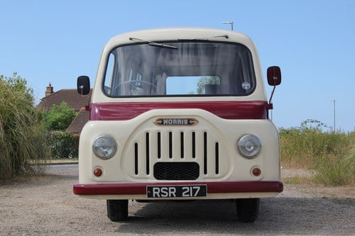 1957 Morris J2 minibus In vendita (immagine 4 di 145)