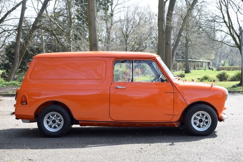 1975 Morris Mini 850 Van For Sale (picture 9 of 121)