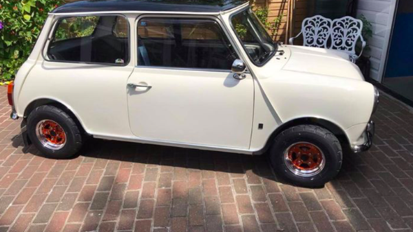 1974 Morris Mini (LHD) For Sale (picture :index of 9)
