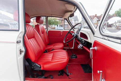 NO RESERVE - 1966 Morris Minor 1000 In vendita (immagine 75 di 203)