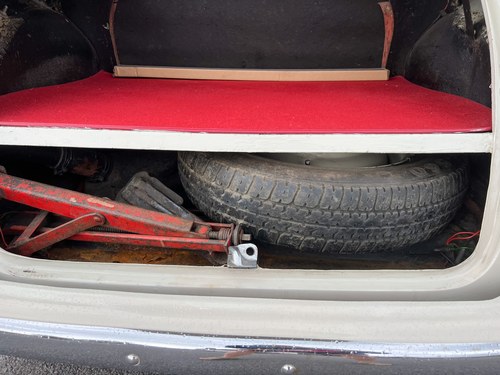 NO RESERVE - 1966 Morris Minor 1000 In vendita (immagine 83 di 203)