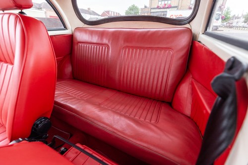 NO RESERVE - 1966 Morris Minor 1000 In vendita (immagine 73 di 203)