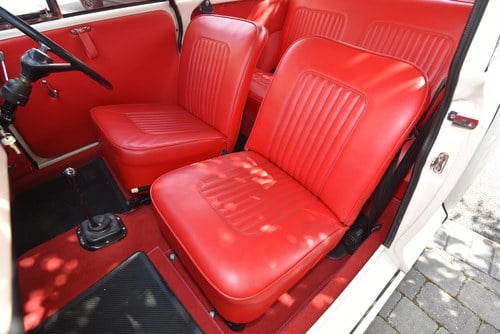 1967 Morris Minor Saloon 1000 Series III In vendita (immagine 26 di 99)