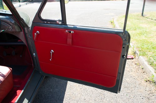 1960 Morris Minor Convertible Te koop (foto 20 van 99)