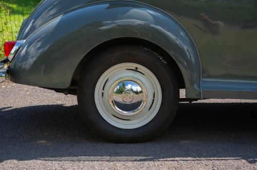 1960 Morris Minor Convertible Te koop (foto 11 van 99)