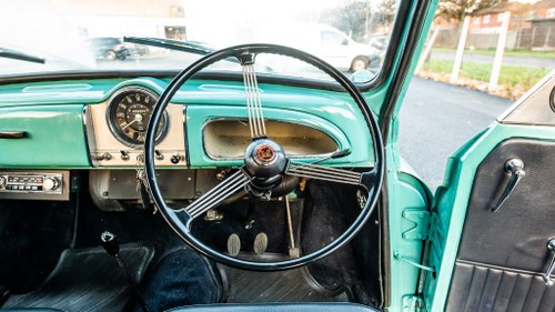 1971 Morris Minor Traveller Te koop (foto 20 van 170)