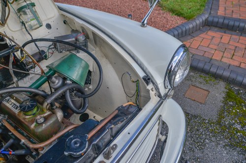 1961 Morris Minor 1000 Four Door Saloon En venta (imagen 76 de 123)
