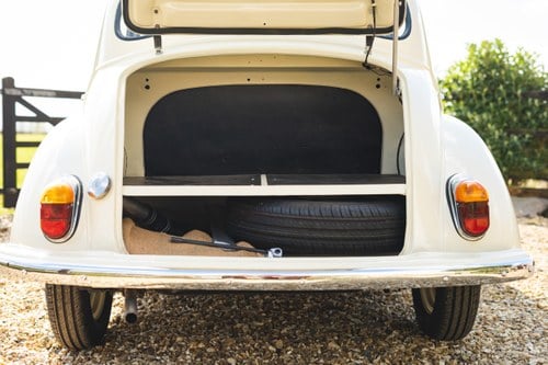 1970 Morris Minor 1000 In vendita (immagine 47 di 102)