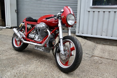 1990 Moto Guzzi Le Mans Café Racer à vendre (picture 3 of 85)