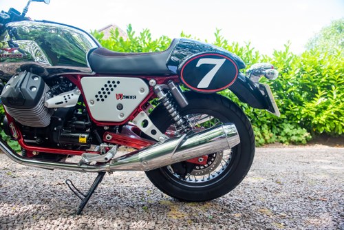 2015 Moto Guzzi V7 Racer In vendita (immagine 19 di 90)