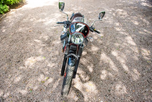 2015 Moto Guzzi V7 Racer In vendita (immagine 16 di 90)