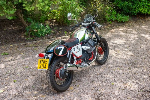 2015 Moto Guzzi V7 Racer In vendita (immagine 13 di 90)