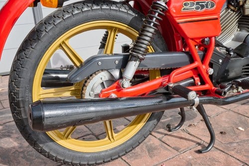 1982 Moto Morini 250 zum Verkauf (Bild 70 von 110)