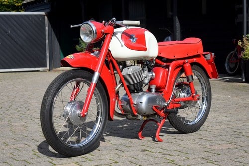 NO RESERVE - 1960 MV Agusta 125 TRA Centomila Te koop (foto 6 van 95)