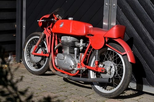 NO RESERVE - 1957 MV Agusta 175 Ken Brett Special In vendita (immagine 13 di 84)