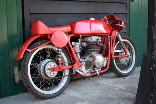 NO RESERVE - 1957 MV Agusta 175 Ken Brett Special In vendita (immagine 9 di 84)