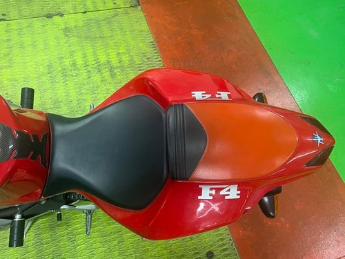 1999 MV Agusta F4 750 In vendita (immagine 27 di 48)