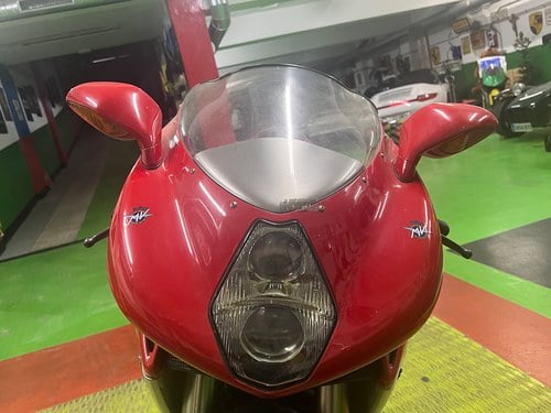 1999 MV Agusta F4 750 In vendita (immagine 28 di 48)