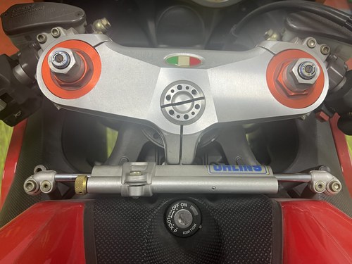 1999 MV Agusta F4 750 In vendita (immagine 23 di 48)