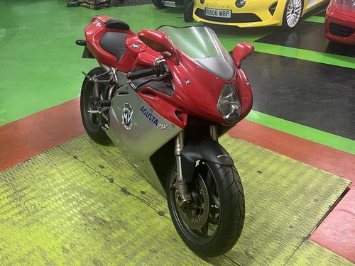 1999 MV Agusta F4 750 In vendita (immagine 9 di 48)