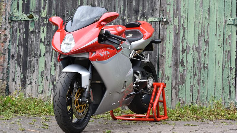 2010 MV Agusta F4 For Sale (picture 1 of 102)