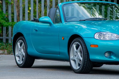 2003 Mazda MX-5 Sport à venda (imagem 43 de 102)