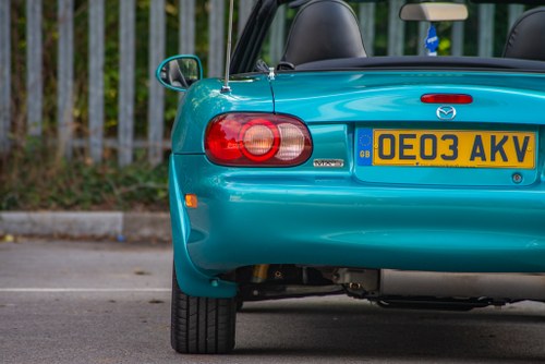 2003 Mazda MX-5 Sport à venda (imagem 53 de 102)