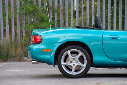 2003 Mazda MX-5 Sport à venda (imagem 11 de 102)