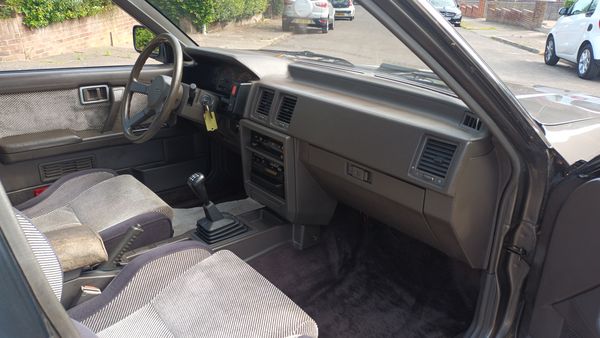 NO RESERVE - 1986 Nissan Bluebird SGX 1.8 Turbo (T12) LHD For Sale (picture :index of 26)