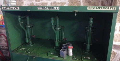 Vintage Castrol Oil Dispenser - Wingfield Collection Te koop (foto 5 van 8)