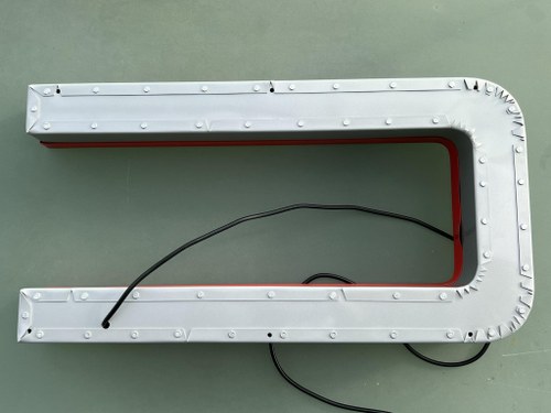 Porsche Dealership Sign à vendre (picture 69 of 71)