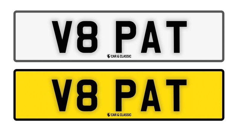 Private Reg Plate - V8 PAT In vendita (immagine 1 di 2)