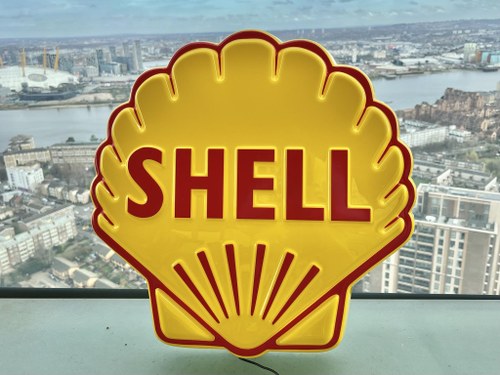 NO RESERVE - Illuminated Shell Sign For Sale (picture 5 of 22)