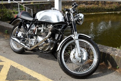 1967 Norton Atlas Café Racer till salu (bild 2 av 78)