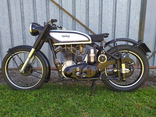 1951 Norton 500cc OHC à venda (imagem 4 de 21)