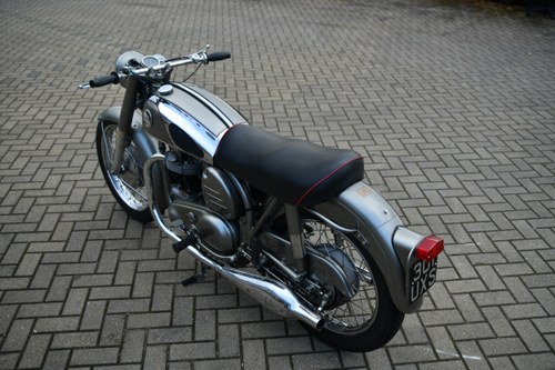 1954 Norton 88 Dominator De Luxe zum Verkauf (Bild 5 von 19)