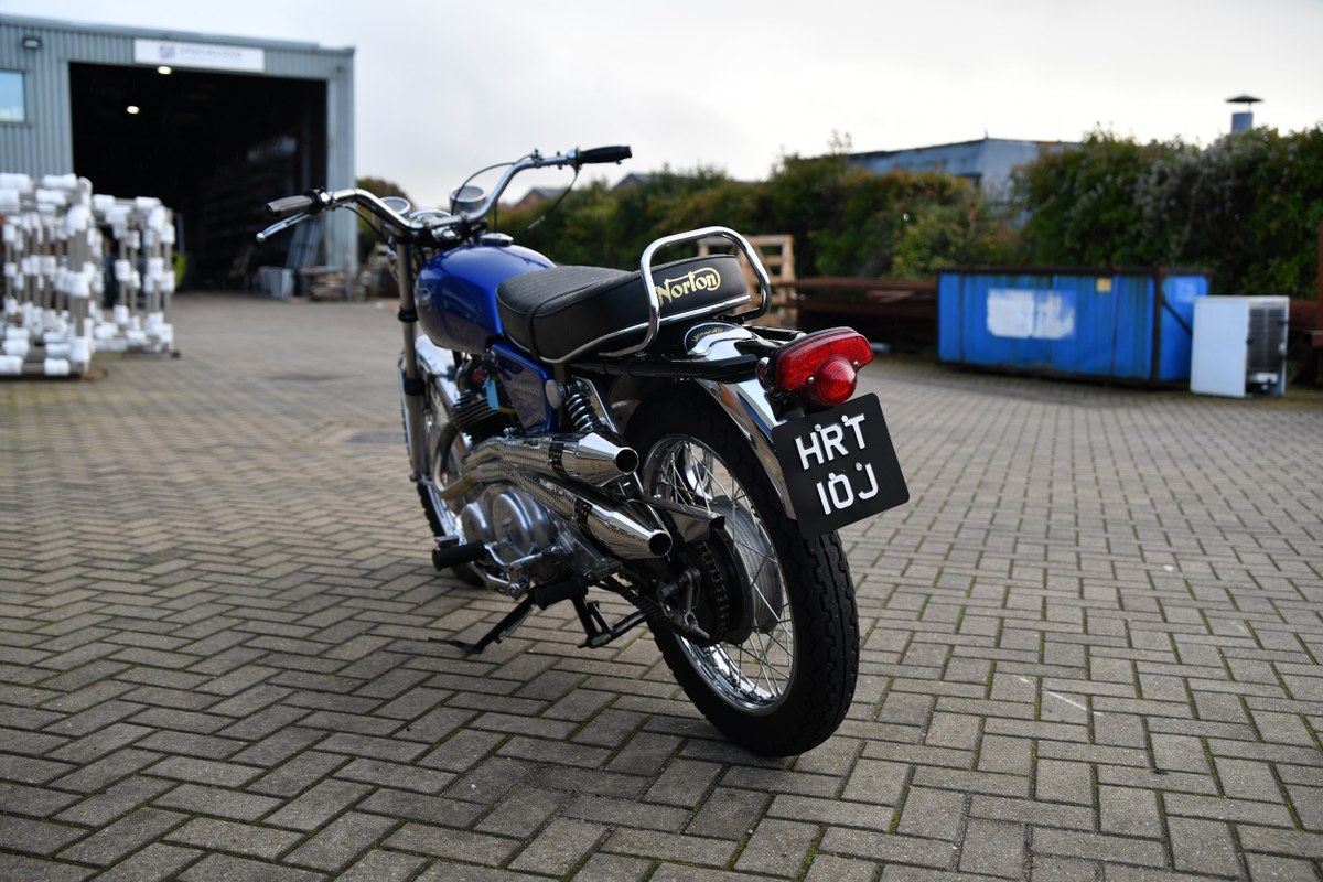 Norton Capitonné Divano Meridiani | Mohd Norton Capitonné Divano Meridiani | Mohd